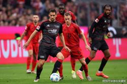  拜仁慕尼黑队员格策 